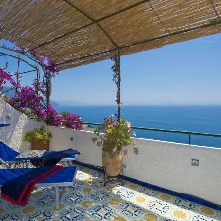 Sleeps 4 T721492 *