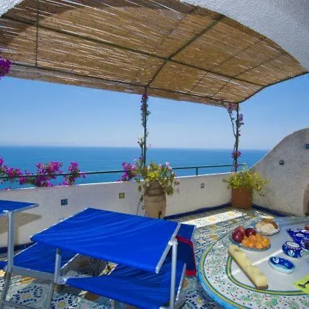 Sleeps 4 T721492 *